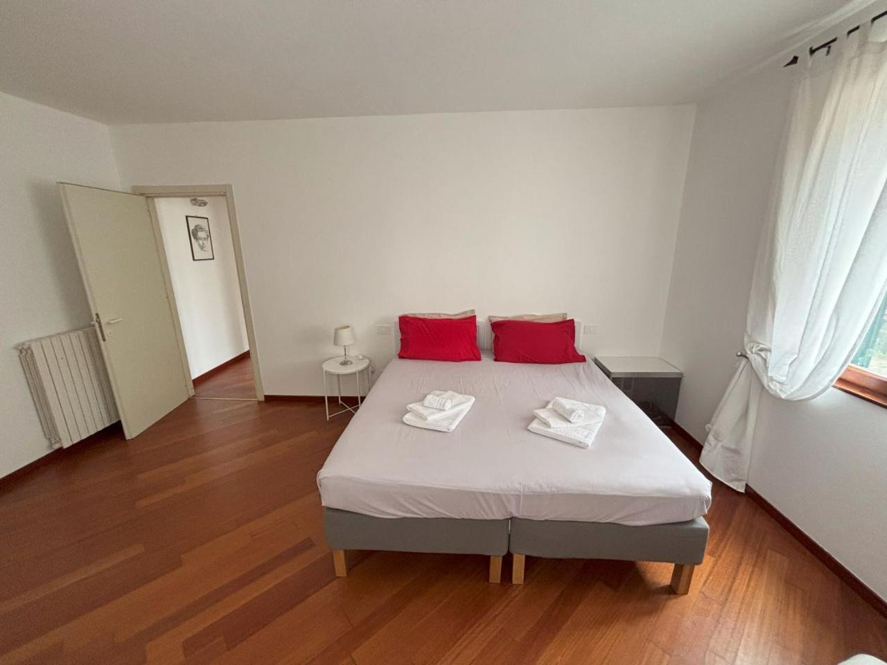 Casa Vacanze Magnolia Borgo Ticino Exterior foto